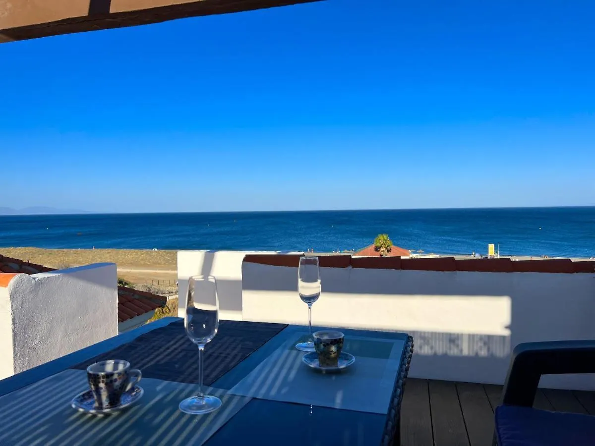 3003 Beachfront Penthouse San Luis de Sabinillas