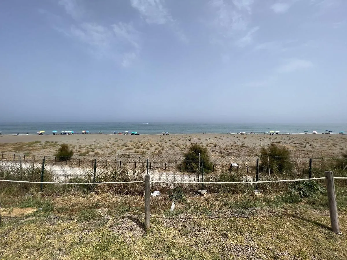 3003 Beachfront Penthouse San Luis de Sabinillas Appartement